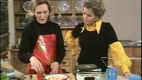 Mary Berry - Beef Caserole - one ring cooking - 1973