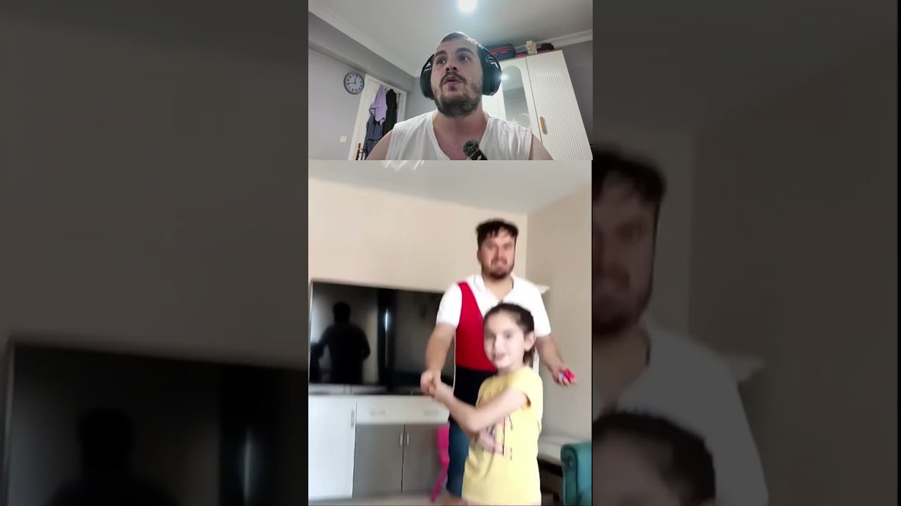 ELİF SİNEM SAĞDAKİ Mİ SOLDAKİ Mİ SEÇ