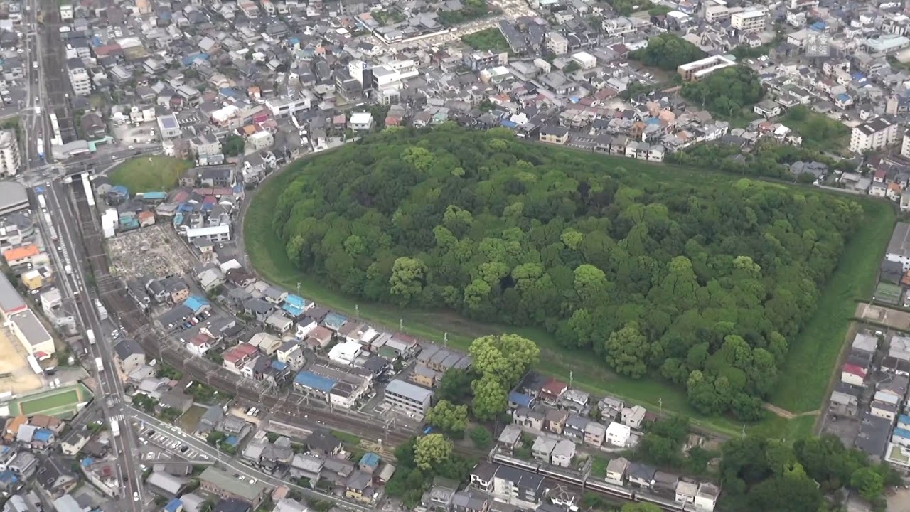百舌鳥・古市古墳群世界遺産へ(古市古墳群空撮) - YouTube