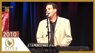 Video thumbnail of "In the presensence of Jehovah // Terry MacAlmon // Heart of Worship 2010"