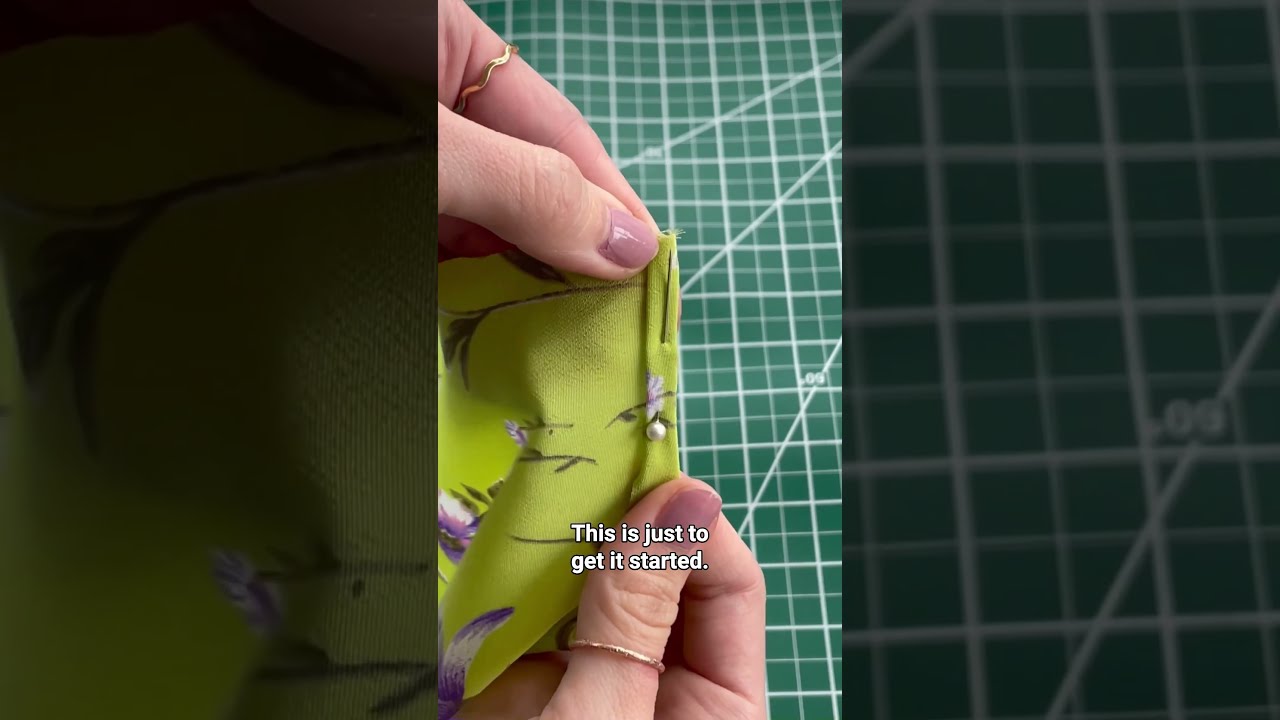 How To Sew Perfect Hems Using A Rolled Hem Foot Sewing Sewingtutorial Sewinghacks