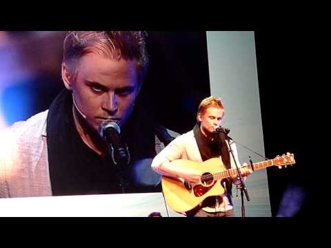 Billy Magnussen singing @ ATWT event Utrecht 2011