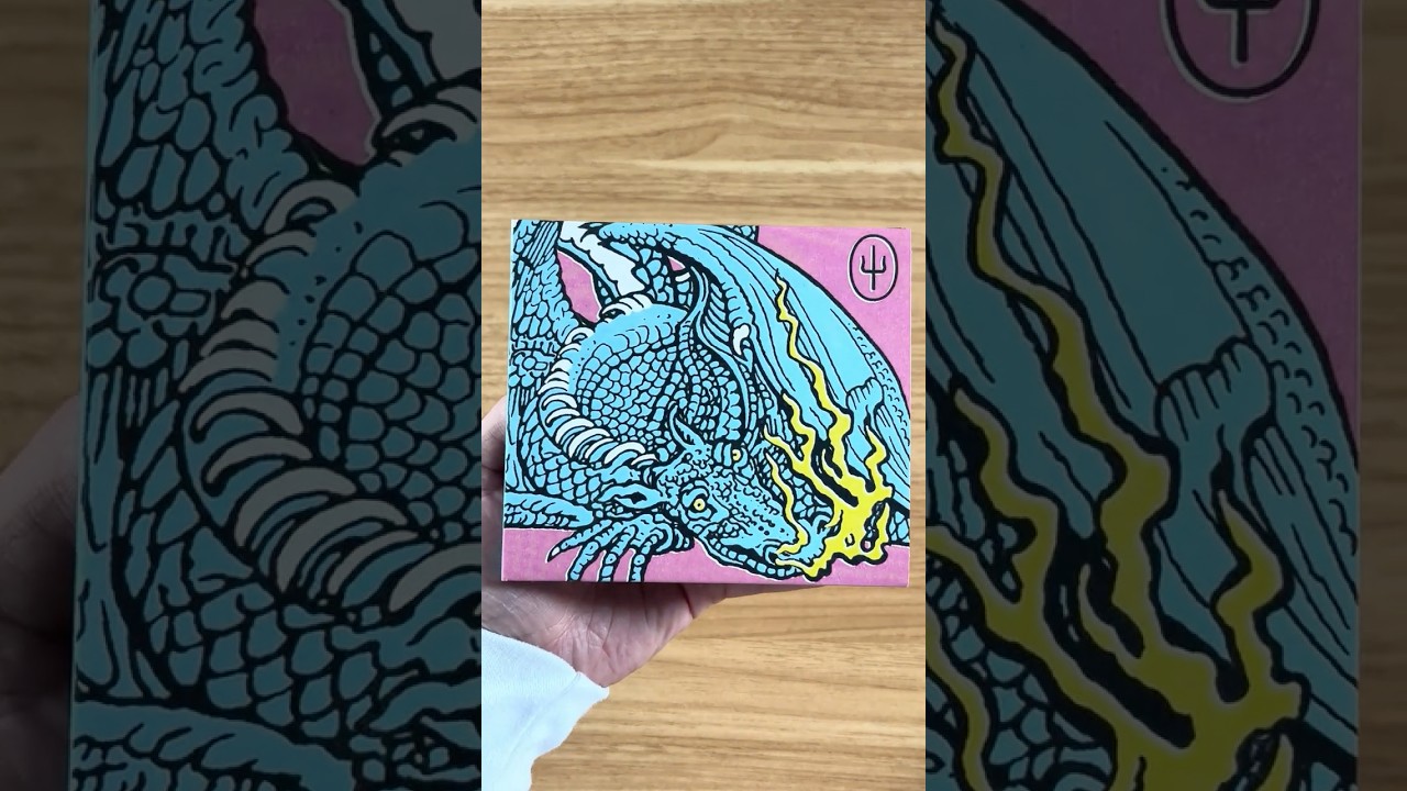 Twenty One Pilots - Scaled And Icy CD Unboxing