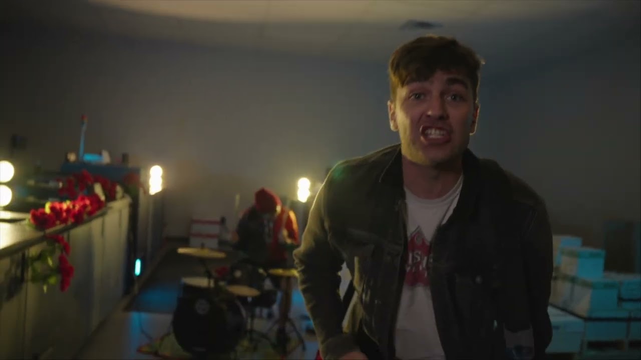 Gravity - Balancing the Different (Music Video)