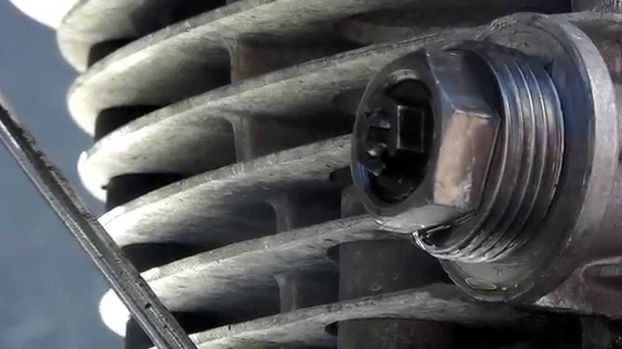 カムチェーンテンショナーの調整　ＳＲ400簡単整備