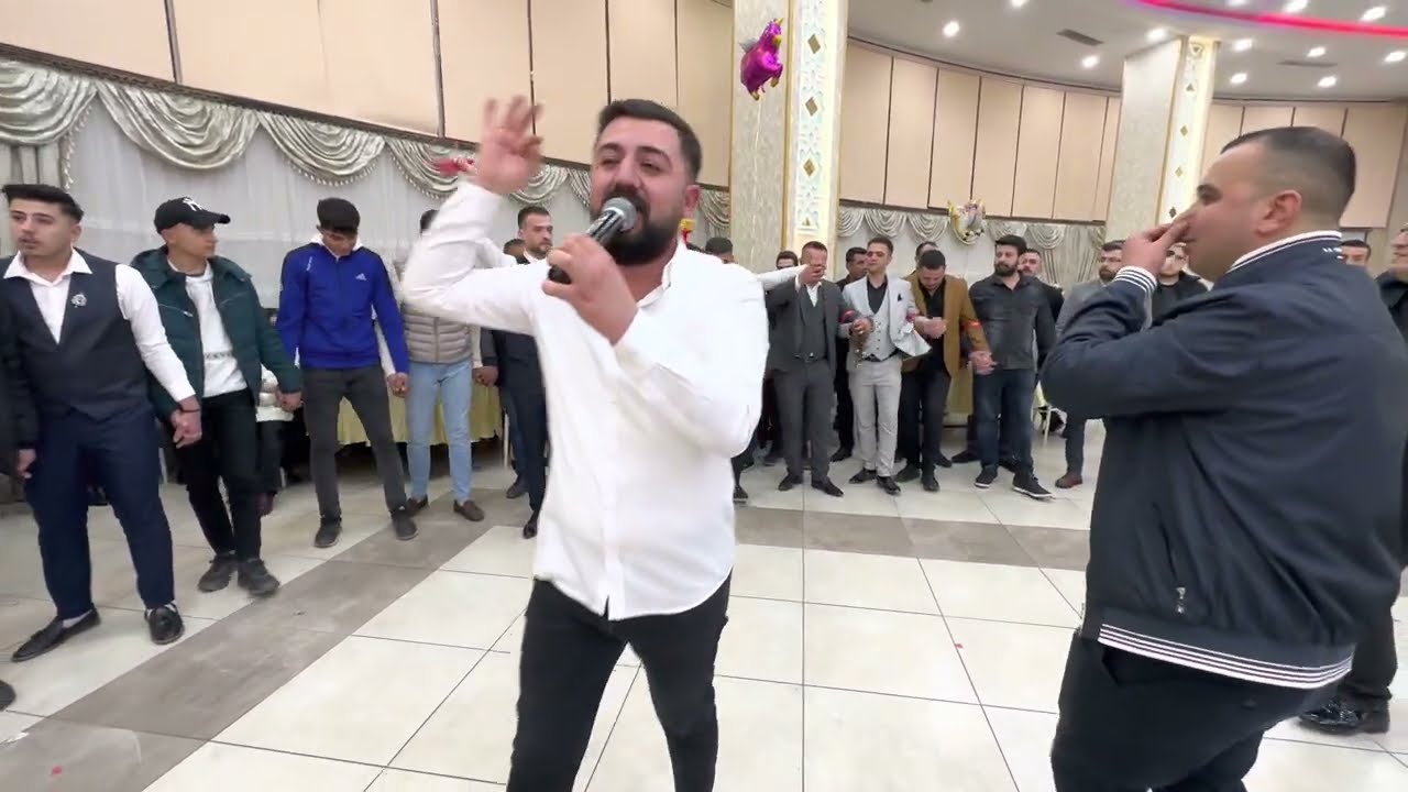 Mavikent Düğün Salonu Arslan&Doğan  ailelerinin kına merasimi.Savcılılar