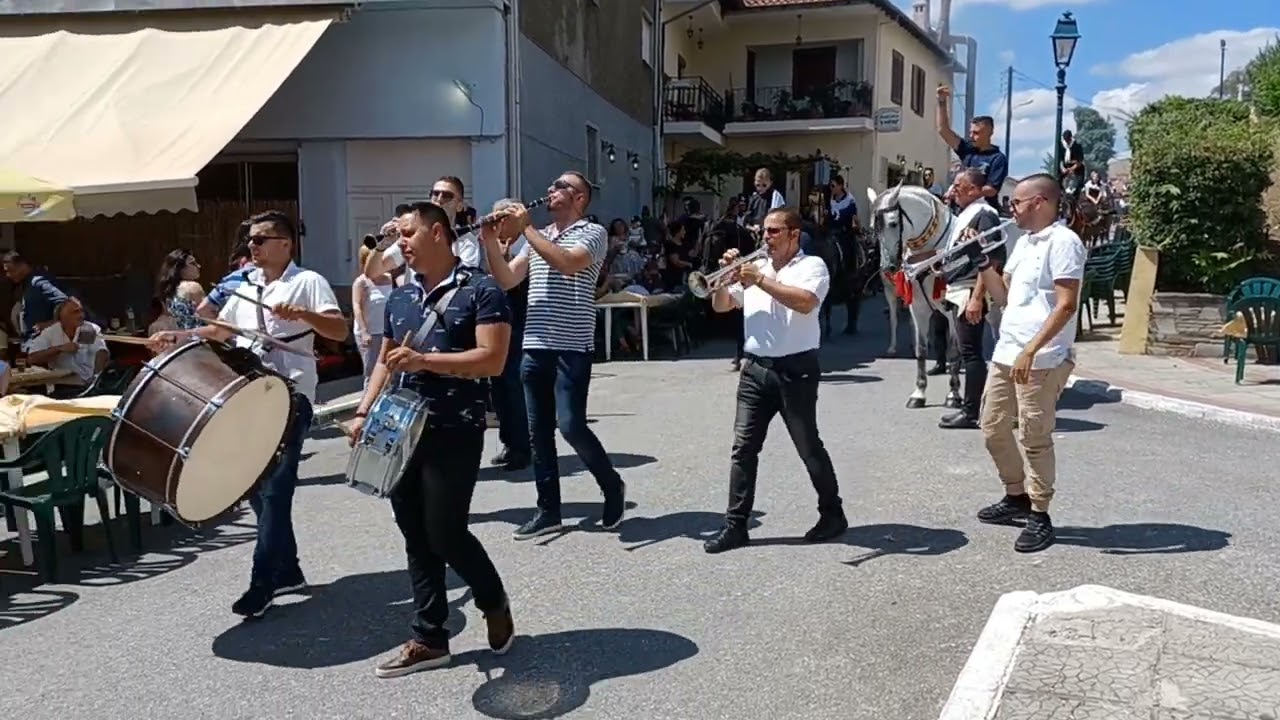 Δεκαπενταύγουστος στη Σιάτιστα το 2022 - Παρέλαση του Ιππικού Συλλόγου