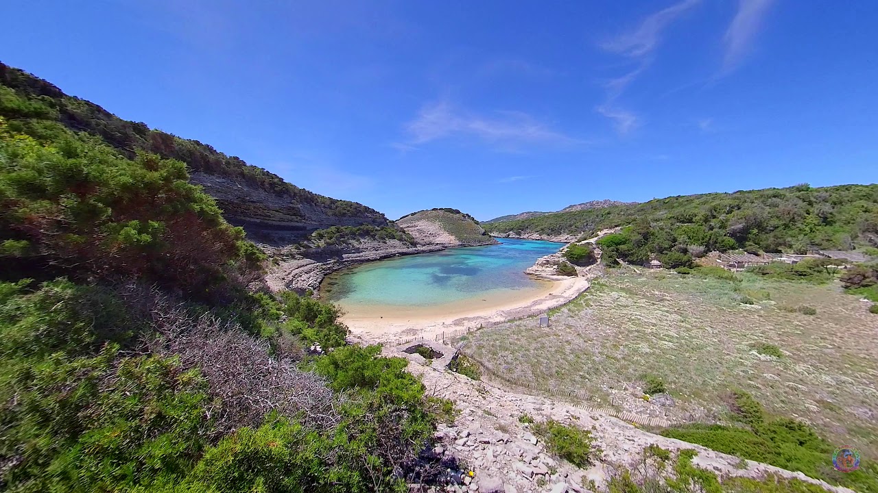 Rare ! la plus belle plage de Corse pour moi tout seul : la plage de l'anse du Fazzio à Bonifacio