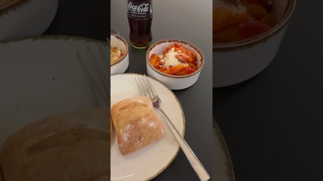 Retiro -Madrid SpainLounge Review! Overall this lounge was very impressive. 