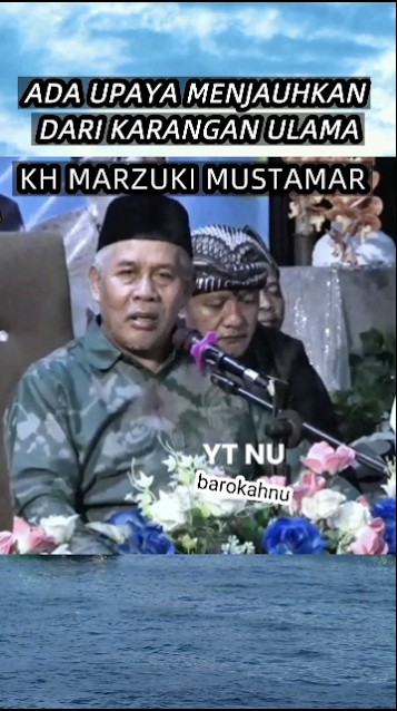 efforts to distance oneself from the writings of scholars -kh Marzuki mustamar #khmarzuqimustamar...