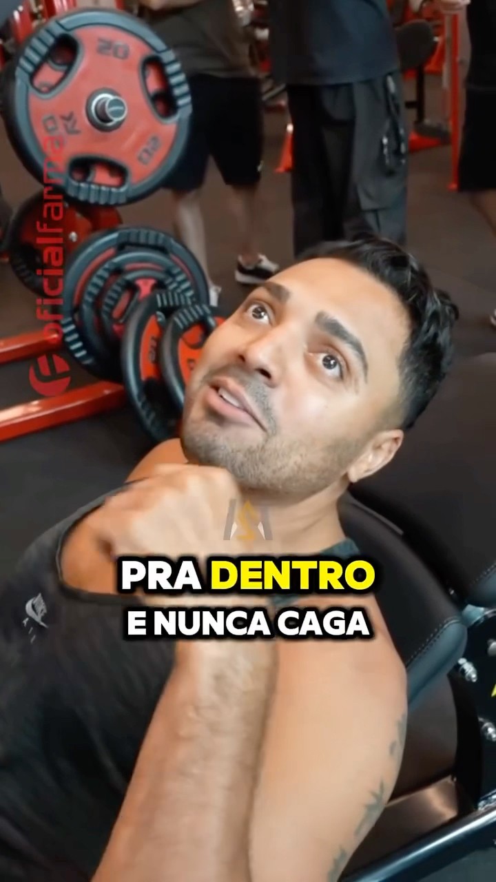 Quase caguei #memes #humor #comedia #tirulipa #tirullipa #academia #tirinhas #memecomedia