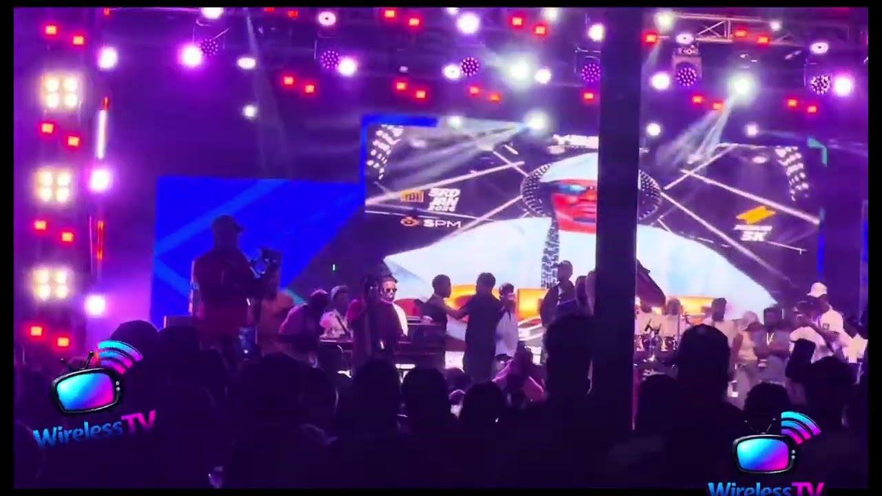 King Soundboi Live Performance At Qdot Ikorodu Concert 