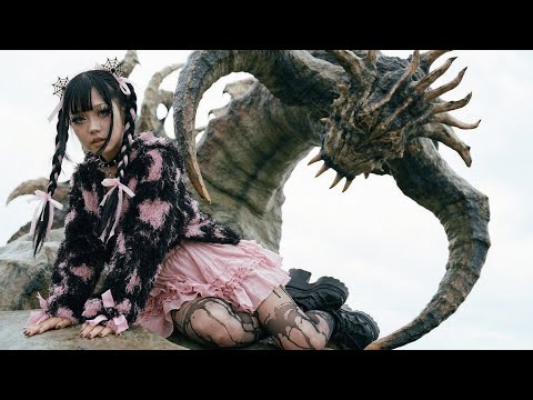 YUNA feat. LIA – Liebe statt Kriege 🕊️ | Musikvideo