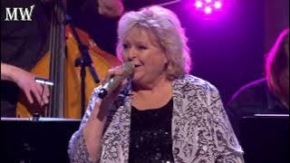 LOVE SHINE A LIGHT, KIKKI DANIELSSON