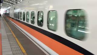 133次高鐵台中進站
