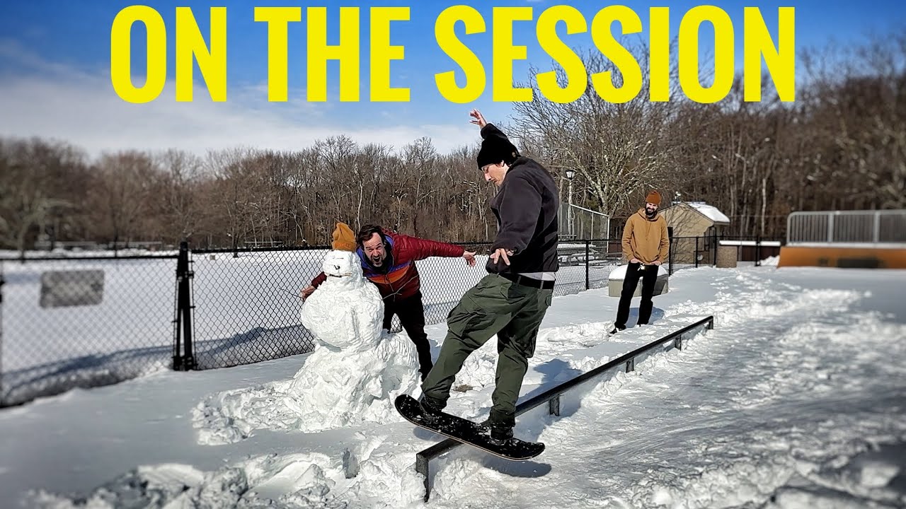 SNOWSKATE & MINI RAMP | ON THE SESSION - YouTube