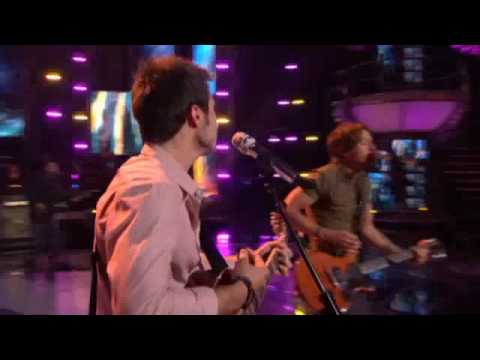 Keith Urban & Kris Allen - Kiss a Girl [American Idol Performance Full]