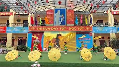 4A5. Xáo La đi học. Cô giáo về bản