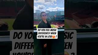 #rocknroll #steveperry #80smusic #motivation #duet #greenscreen #love #rockinterviews #rockmusic