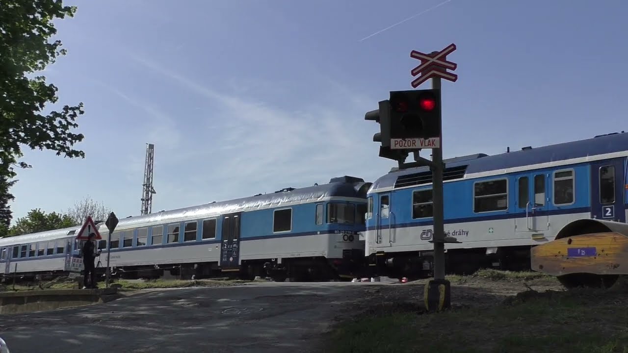 Železniční přejezd Rosice u Brna (CZ) - 29.4.2024 / Railroad crossing