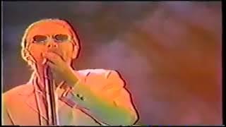 Dino Merlin - Nesto Lijepo Treba Da Se Desi (Vjecna Vatra 1999 Live) HQ Audio