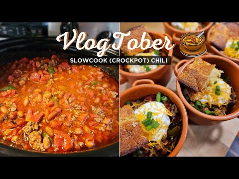 THE BEST HOMEMADE CHILI || EASY CROCKPOT RECIPE || SIMPLE INGREDIENTS || FALL FAVORITE #vlogtober