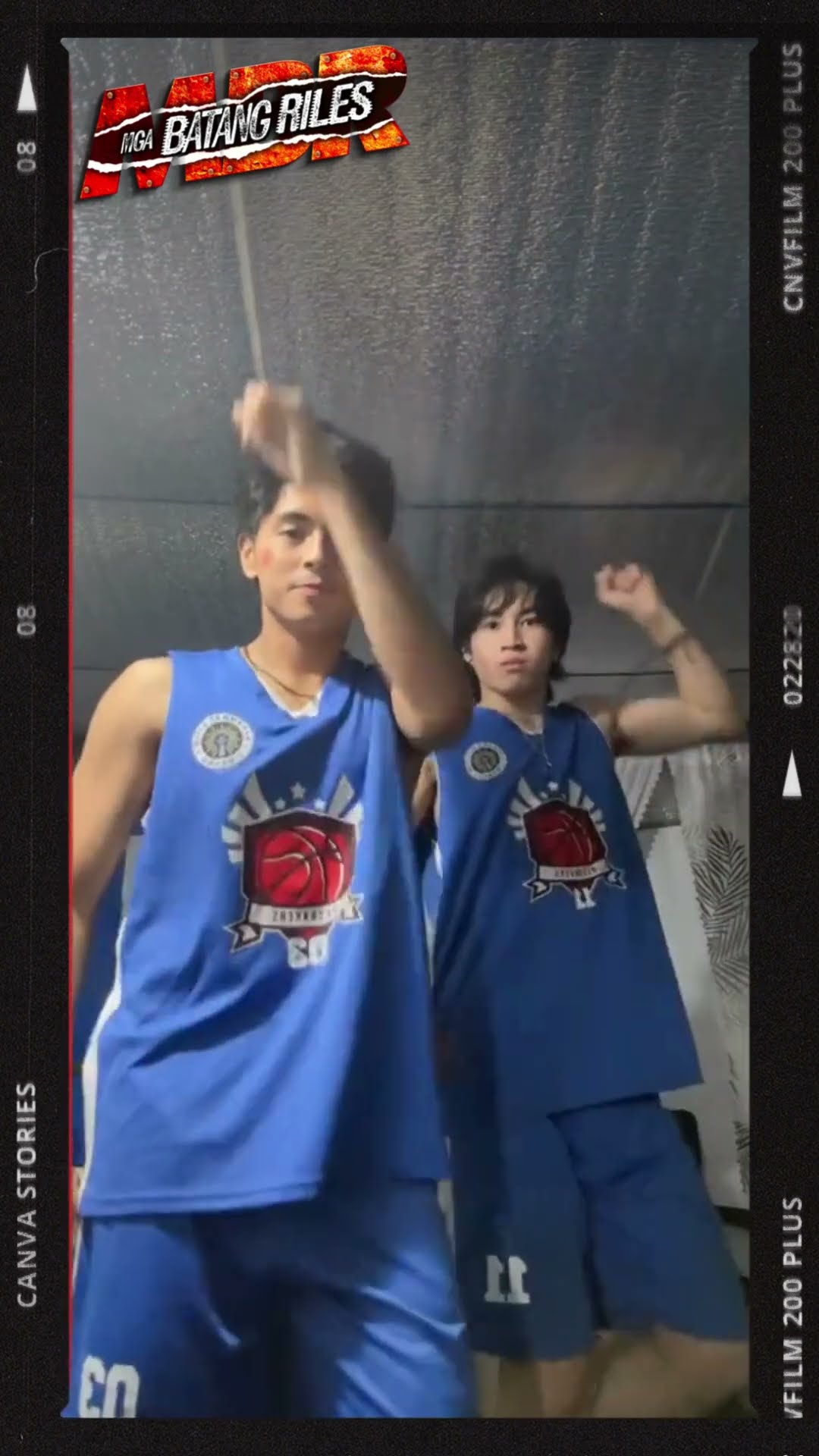 Tamang sayaw muna bago makipag rambulan sa court | Mga Batang Riles