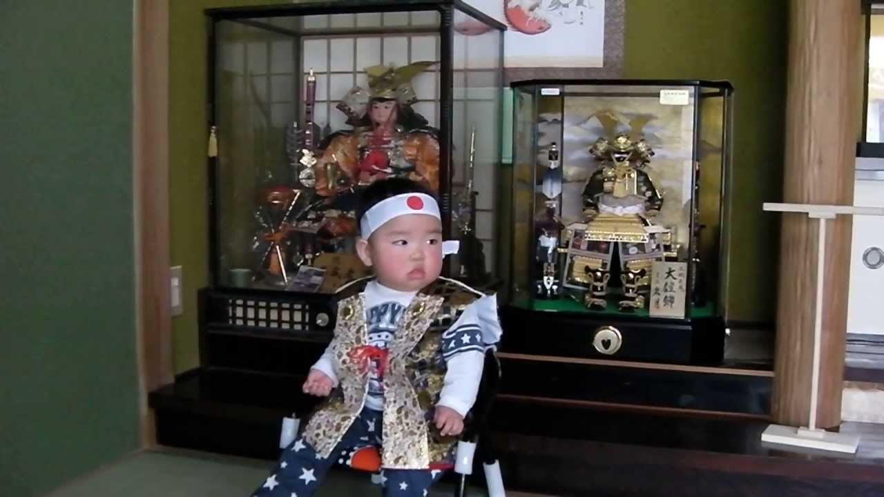 初節句。1歳1か月。The first festival of the Japanese boy.Disguise. A Japanese