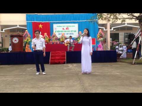 bài hát Người Thầy do học sinh Trường THPT Trương Định trình bày (P2)