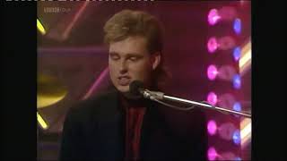 OMD - So In LOve - Top Of The Pops 1985