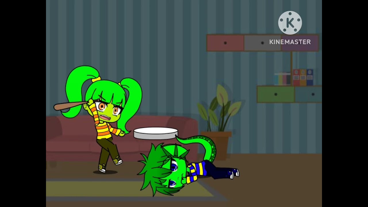 Midnight Horror School Mini Don't Eat Chaps Cupcake 