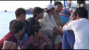 VTC14_Quảng Ngãi: Đưa 11 ngư dân bị nạn do bão số 1 trở về an toàn