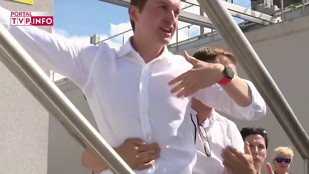 Panie pośle, narysuj mnie, jak jedną ze swoich francuskich dziewczyn