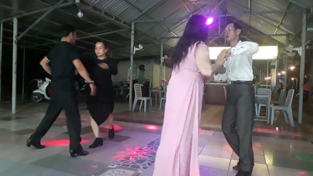 Vũ điệu cha-cha-chá/ tại khiêu vũ Nguyễn Phát 25.9.2025