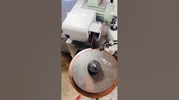 Máy mài lưỡi thép gió tự động hóa và vận hành thật dễ dàng.