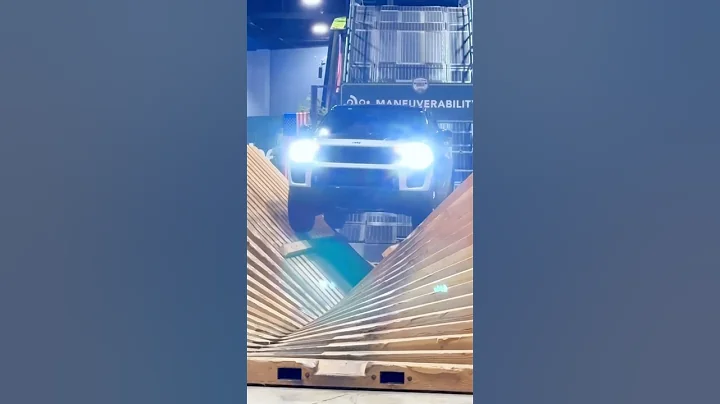 2025 Jeep Grand Cherokee traction test