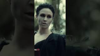 Wynonna Earp Nicole And Waverly