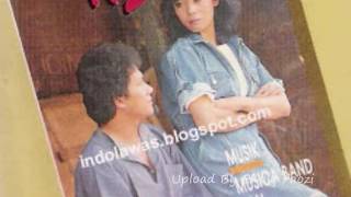 Download Lagu Elly Sunarya   Alun Alun Bandung MP3