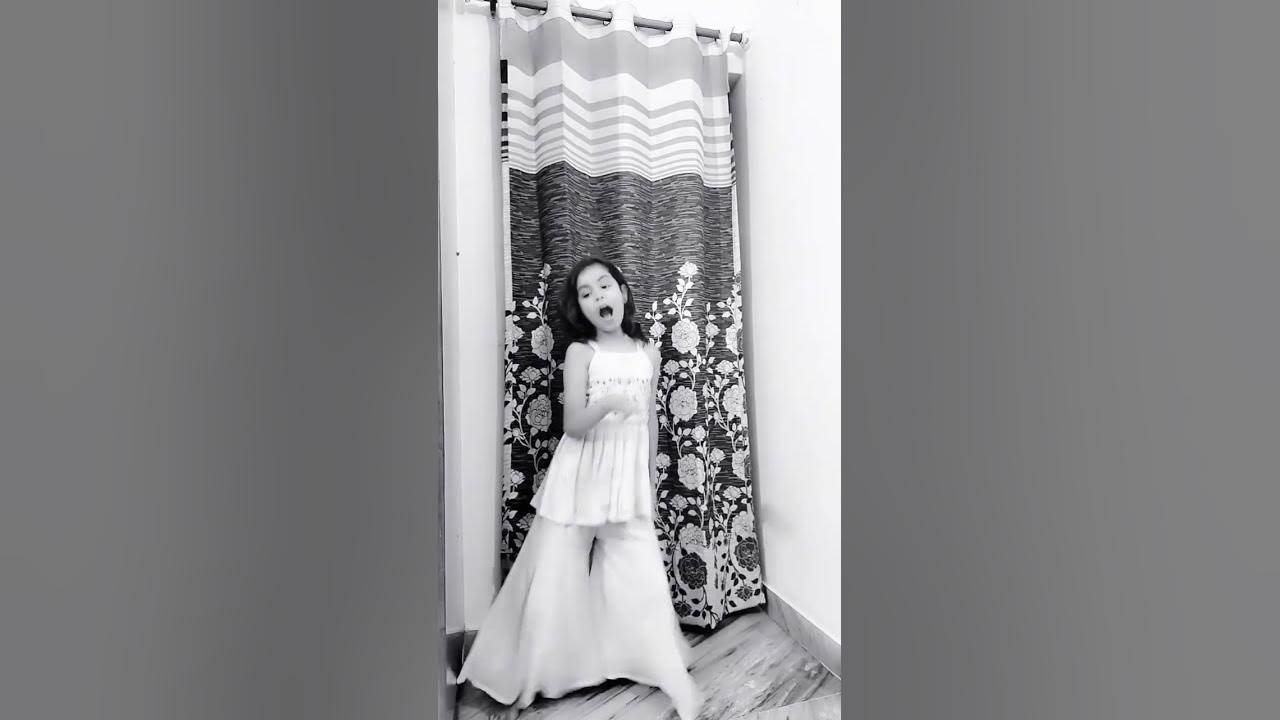 mera balam thanedaar chale gipsy #dance #yutubeshorts