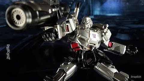 POSING Megatron ThreeZero MDLX Transformers Action Figure