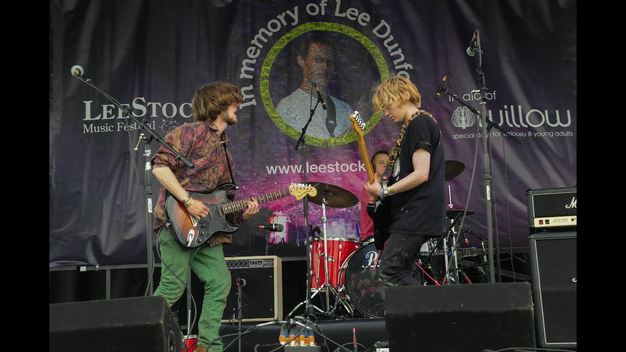 toploader dancing in the moonlight letra The Jacques 'Painkiller' filmed live at LeeStock 2015