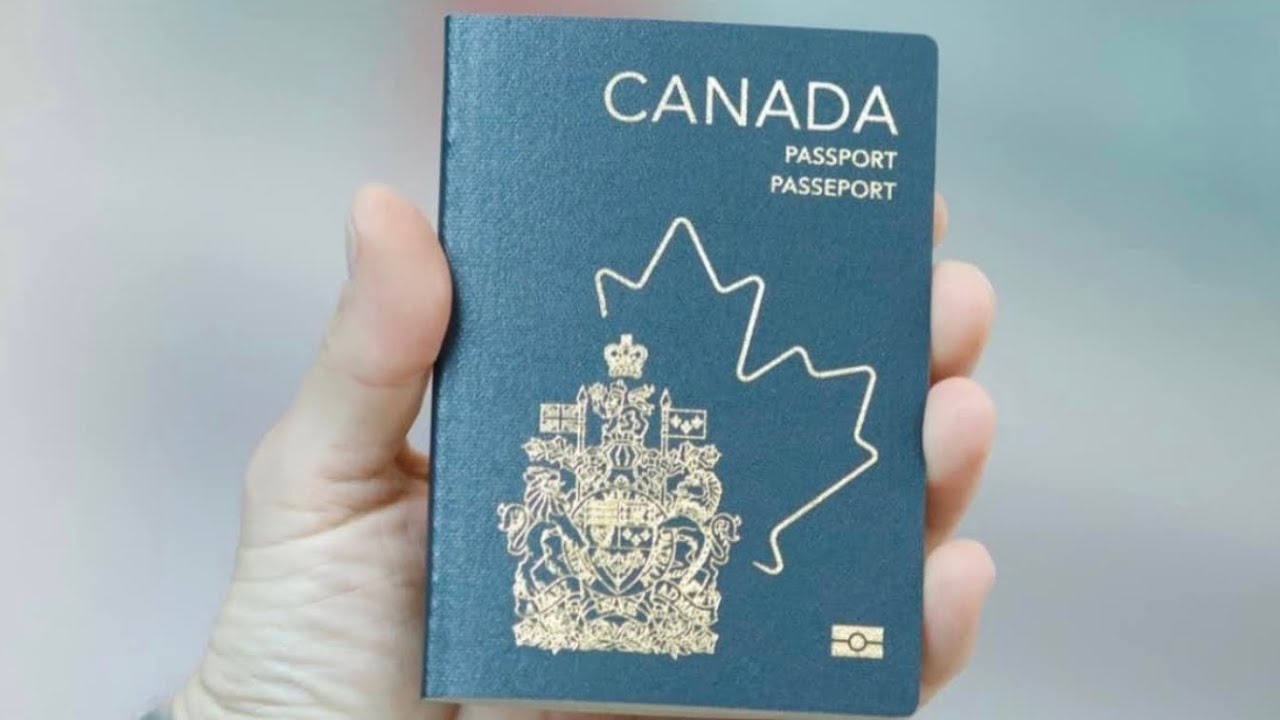 Everything you need to renew your Canadian passport