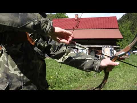 Archery - Inverted Slavic draw on the left, Thumb down.