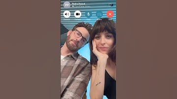 FaceTime with Pedro Pascal 📱 #chrisevans #dakotajohnson #pedropascal #materialists