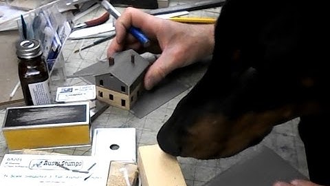 Scratchbuilding an N-scale house, part 2