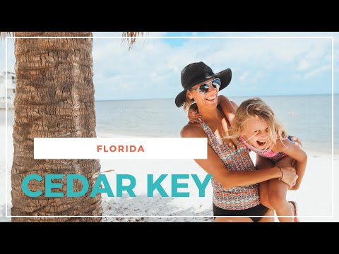 Video: Cenas y compras en Cedar Key, Florida