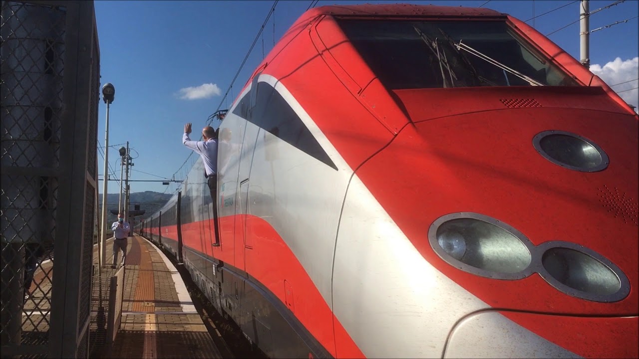 Frecciarossa 9523 Torino Porta Nuova-Reggio Calabria Centrale. Stazione di Rosarno.