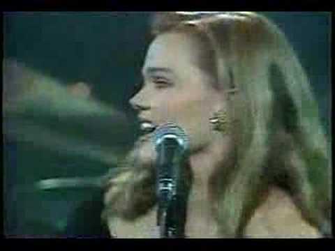 Belinda Carlisle - Heaven Is A Place On Earth (Live '87)->全般的なフィードバック