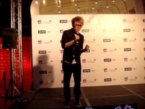 [25/05/2012 Soliton Music Performance] 韋雄 Philip Wei - 愛不下去