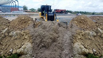 Great Video! Processing Landfill into Flooding Area by Shantui DH17C3 Dozer with Dump Truck 25Ton